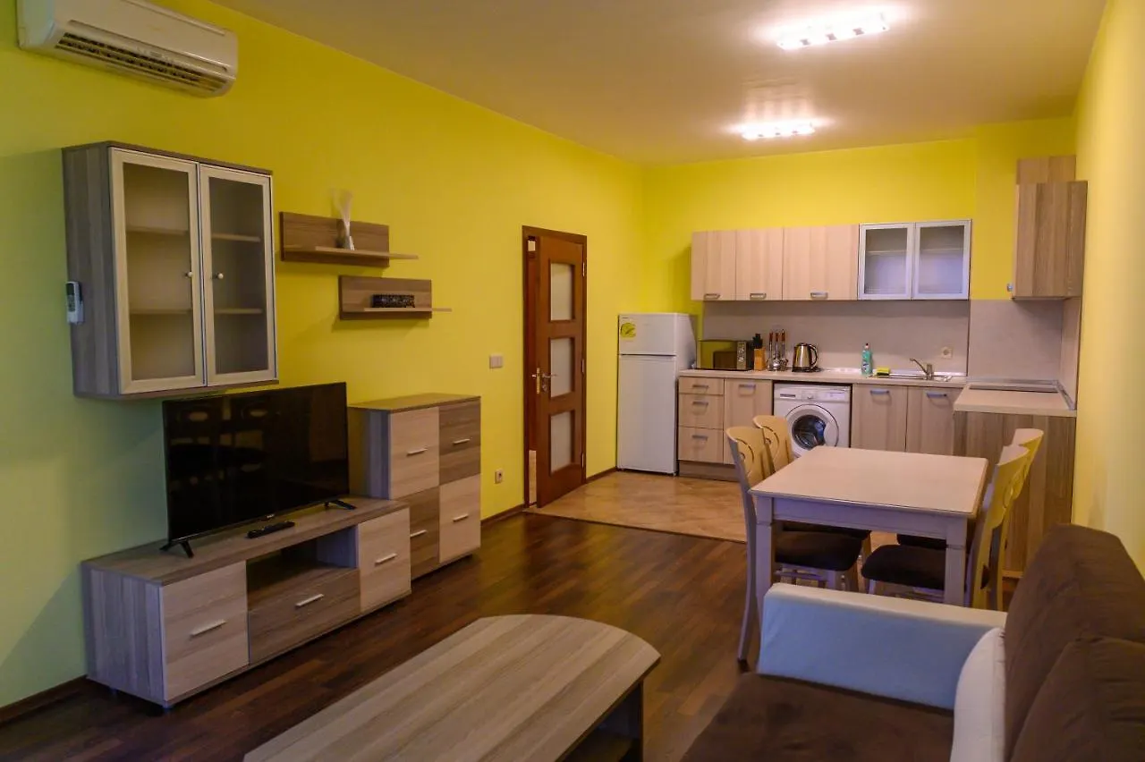 Cabacum Beach Residence Apartment Golden Sands